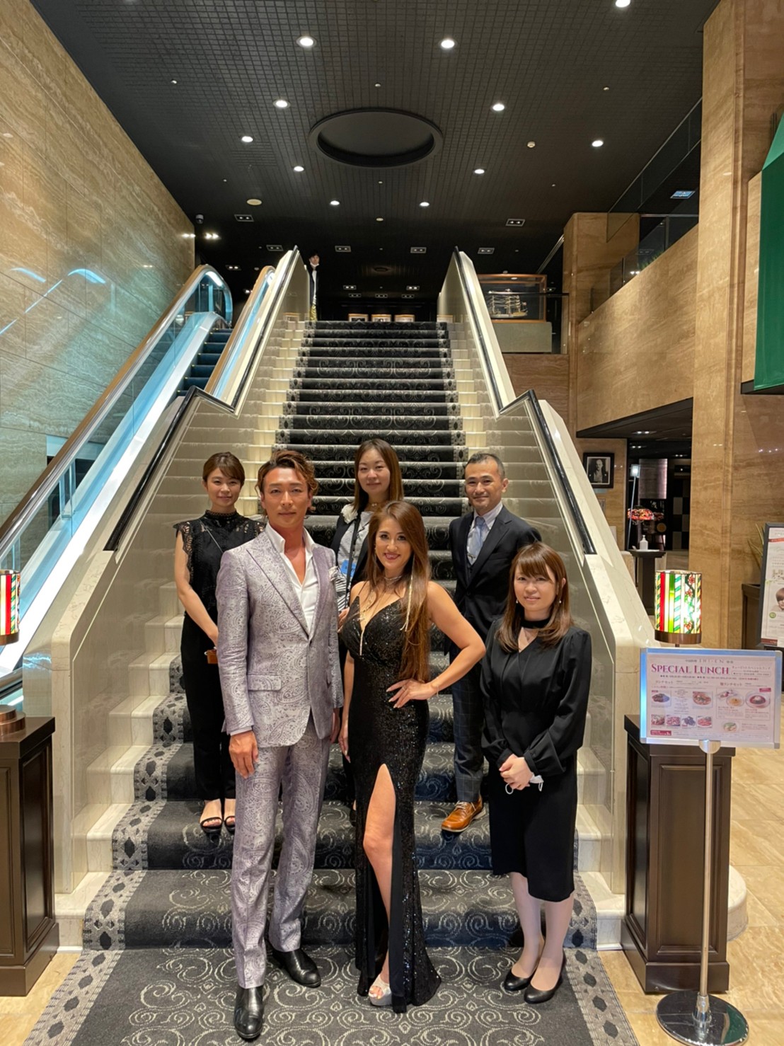 LINE_ALBUM_220817_2